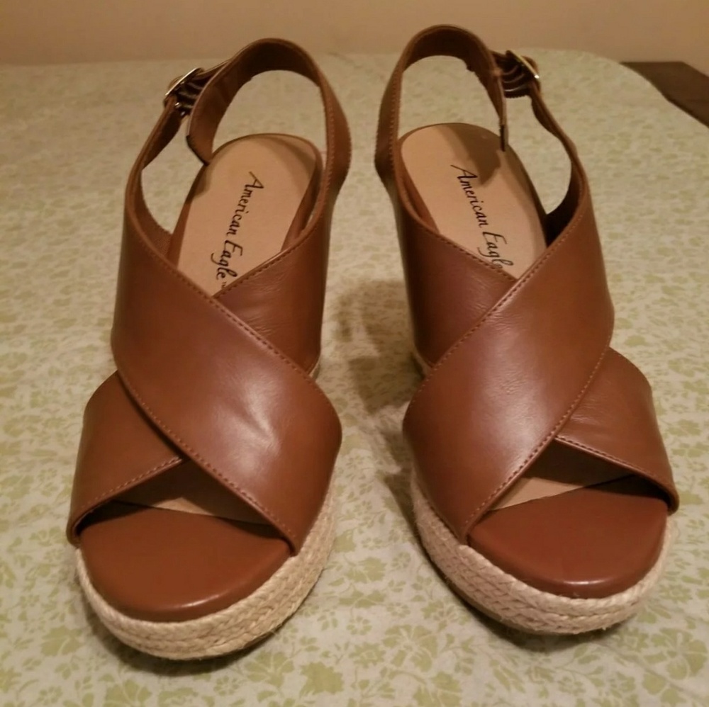 Brown Wedges